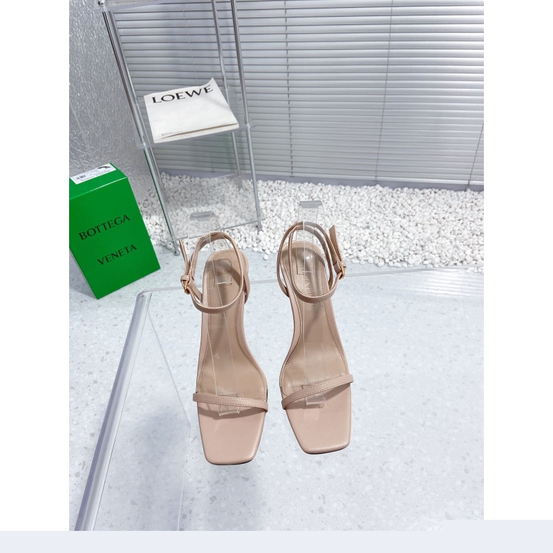 bo*te*ga Ve*ne*ta high heels